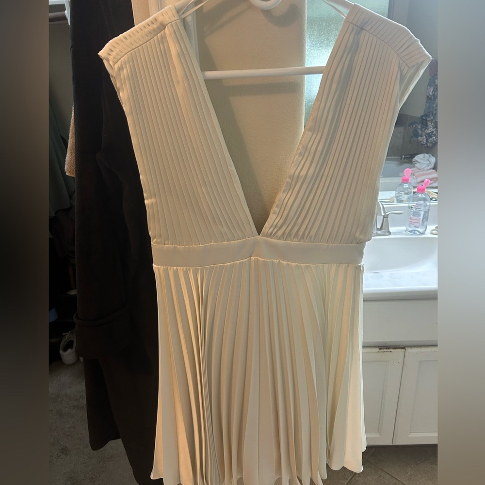 Abercrombie & Fitch Plunge Dress-New